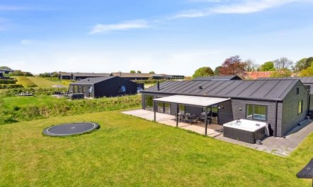 'Jul' - 300m from the sea