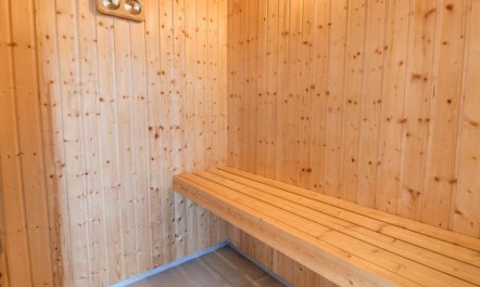 'Thorfin' - 200m from the sea 6