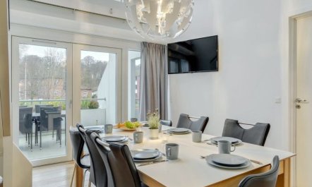 'Pekka' - 50m from the sea 6