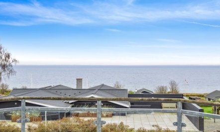 'Snezana' - 150m from the sea