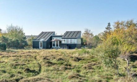 'Helin' - 100m from the sea 5