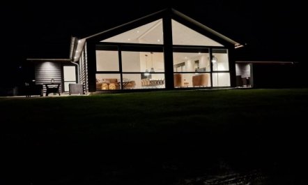 'Clare' - 100m from the sea 2