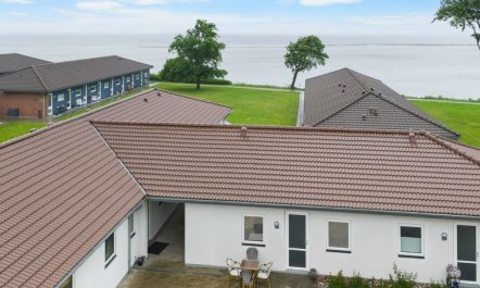 'Kari' - 50m from the sea