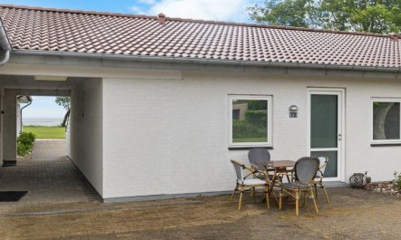 'Kari' - 50m from the sea 4