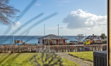 'Liselotta' - 75m from the sea 2