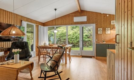 'Rikkart' - 400m from the sea 2