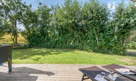 'Alvina' - 45m from the sea 2