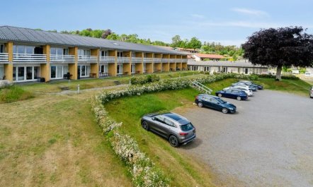 'Feodora' - 100m from the sea 2