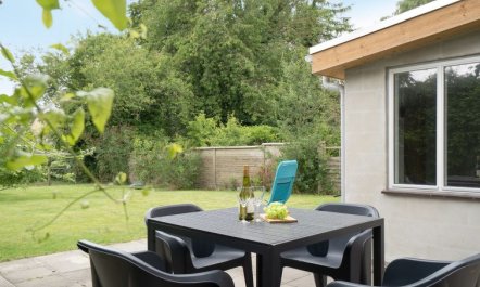 'Feikje' - 5.5km from the sea 4