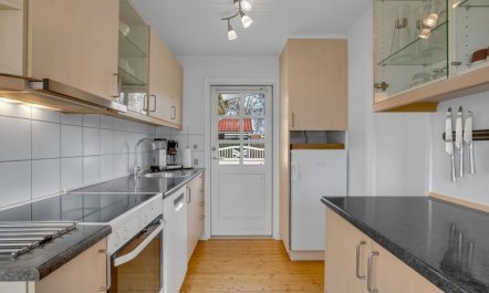 'Andrine' - 100m from the sea 6