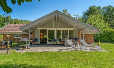 'Sida' - 600m from the sea