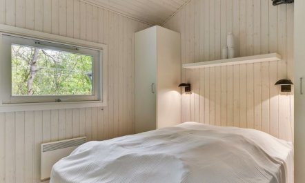 'Riaan' - 200m from the sea 7