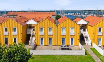 'Reimer' - 10m from the sea 3