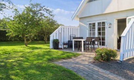 'Ayk' - 400m from the sea