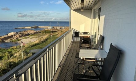 'Ramona' - 10m from the sea 4