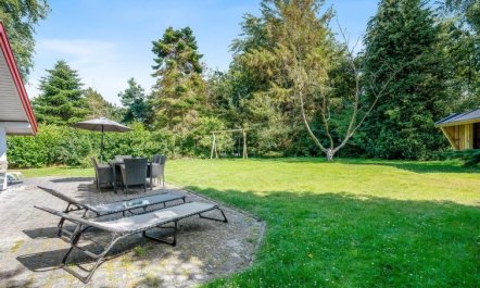 'Uta' - 300m from the sea 7