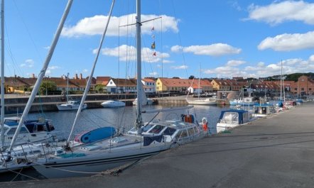 'Taja' - 170m from the sea 2