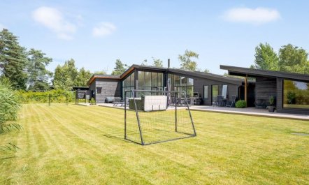 'Apelone' - 900m from the sea 2