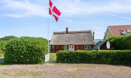 'Leoni' - 115m from the sea 2