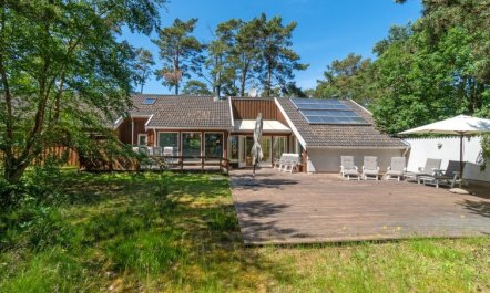 'Auvo' - 200m from the sea