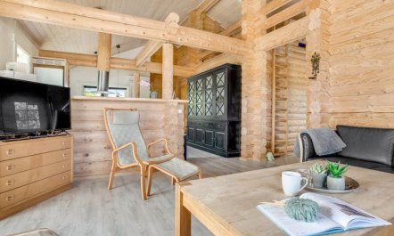 'Edzard' - 900m from the sea 6