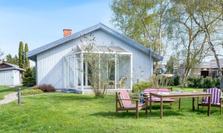 'Hane' - 750m from the sea