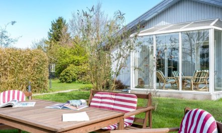 'Hane' - 750m from the sea 1