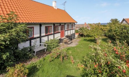 'Melusine' - 200m from the sea