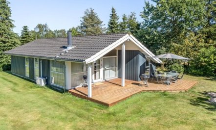 'Ensio' - 8.0km from the sea