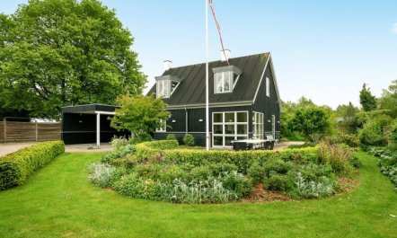 'Gullan' - 75m from the sea 4