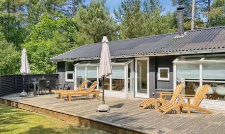 'Ila' - 500m from the sea