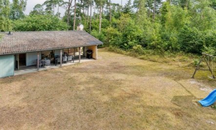 'Henri' - 800m from the sea 3