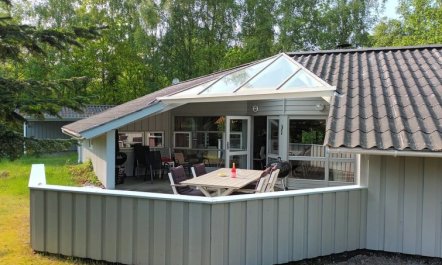 'Agnesa' - 700m from the sea