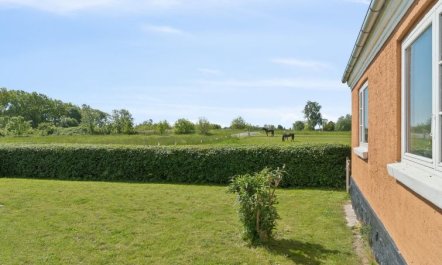 'Adrienne' - 6.4km from the sea 4