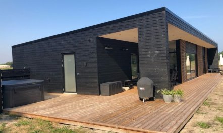 'Vanna' - 1.2km from the sea 5