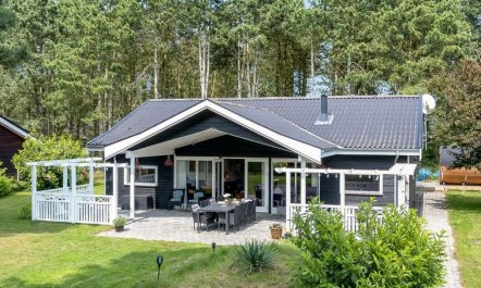 'Helin' - 800m from the sea 1