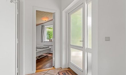 'Allie' - 150m from the sea 2