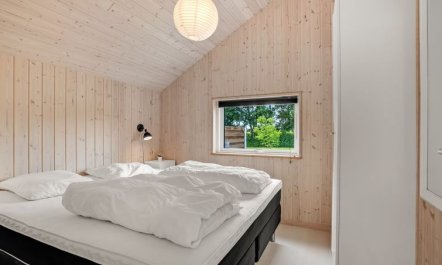 'Mika' - 800m from the sea 5