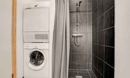 'Mika' - 800m from the sea 3