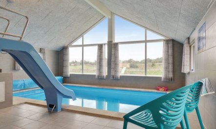 'Vara' - 800m from the sea