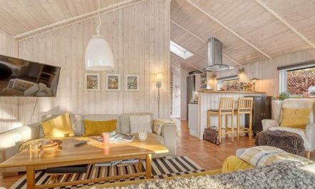 'Wyanet' - 600m from the sea 4