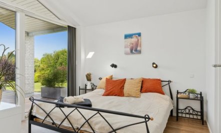 'Troels' - 945m from the sea 5