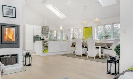 'Amine' - 700m from the sea 1