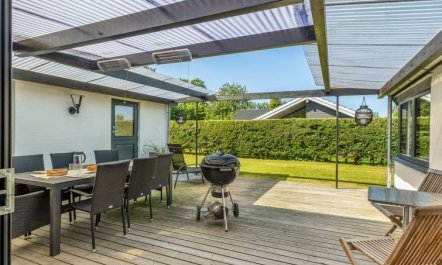 'Anabel' - 600m from the sea 3