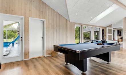 'Matild' - 400m from the sea 7