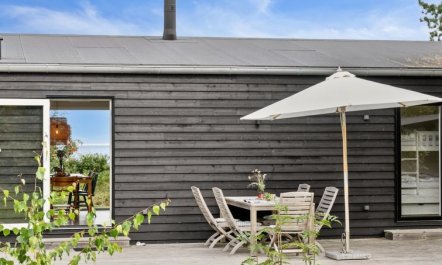 'Gjorgje' - 100m from the sea 2