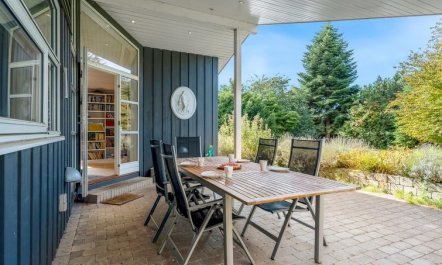 'Nashota' - 600m from the sea 2