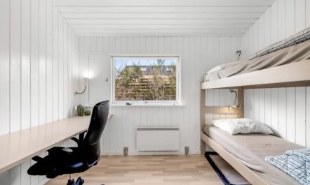 'Krum' - 250m from the sea 7