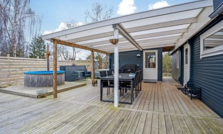 'Holte' - 750m from the sea 5