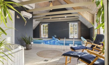 'Krok' - 1.2km from the sea